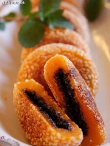 Chinese Sweet Potato Cakes - Hongshu bing - 红薯饼