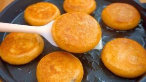 Chinese Sweet Potato Cakes - Hongshu bing - 红薯饼