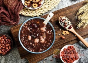Eight-treasure congee - Laba congee 