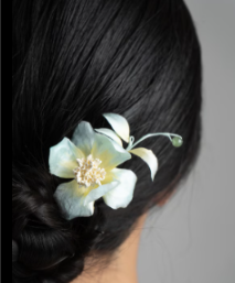 velve-flower-hairpin