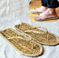 straw-sandals