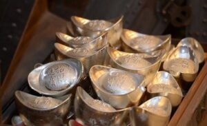 Silver-ingot 