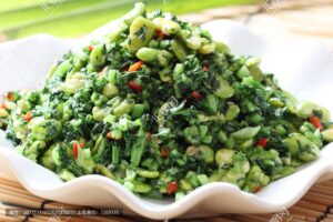 Stir fried pickled mustard with broad beans