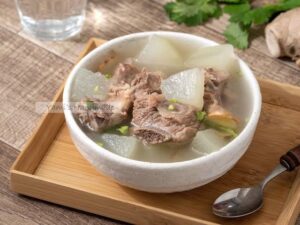 Winter-melon-soup-with-pork-ribs