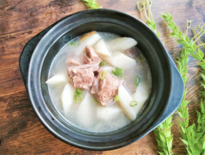 pork-ribs-with-yam-soup