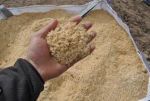 sawdust