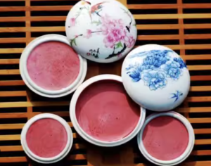 rouge-and-lip-powder